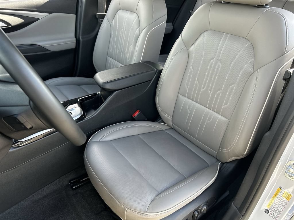 Used 2025 Buick Envista Preferred FWD image 19