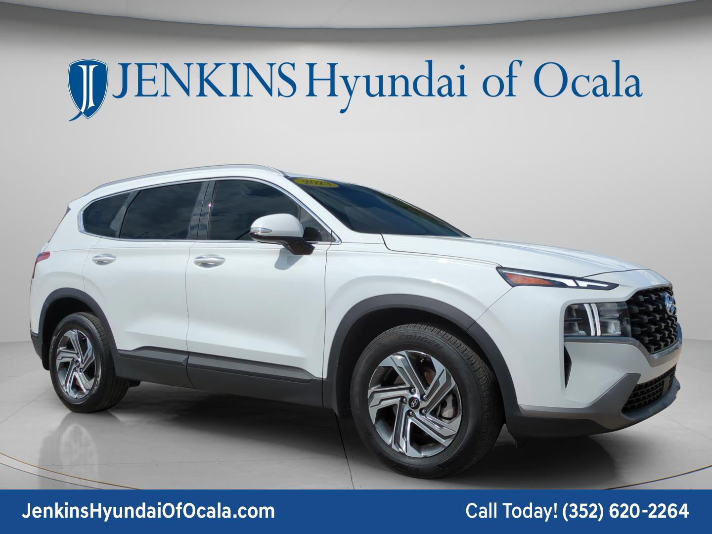 Certified 2023 Hyundai Santa Fe SEL FWD image 1