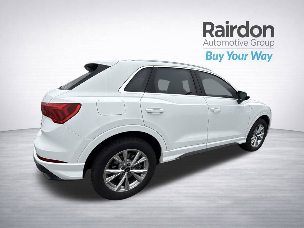 Used 2023 Audi Q3 2.0T Premium w/ Convenience Package AWD/4WD image 7
