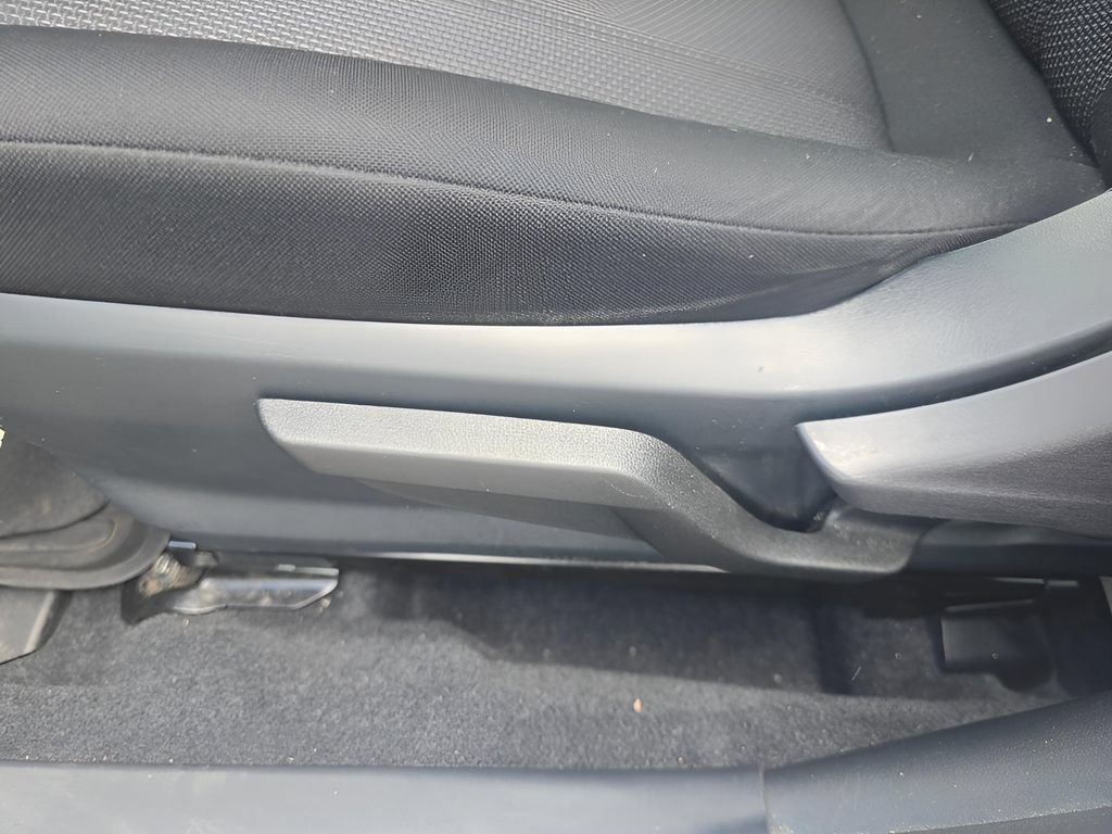 Used 2022 Subaru Impreza 2.0i AWD/4WD image 12