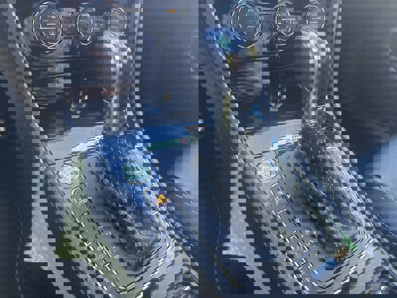 Used 2016 Volkswagen Golf 4-Door image 28