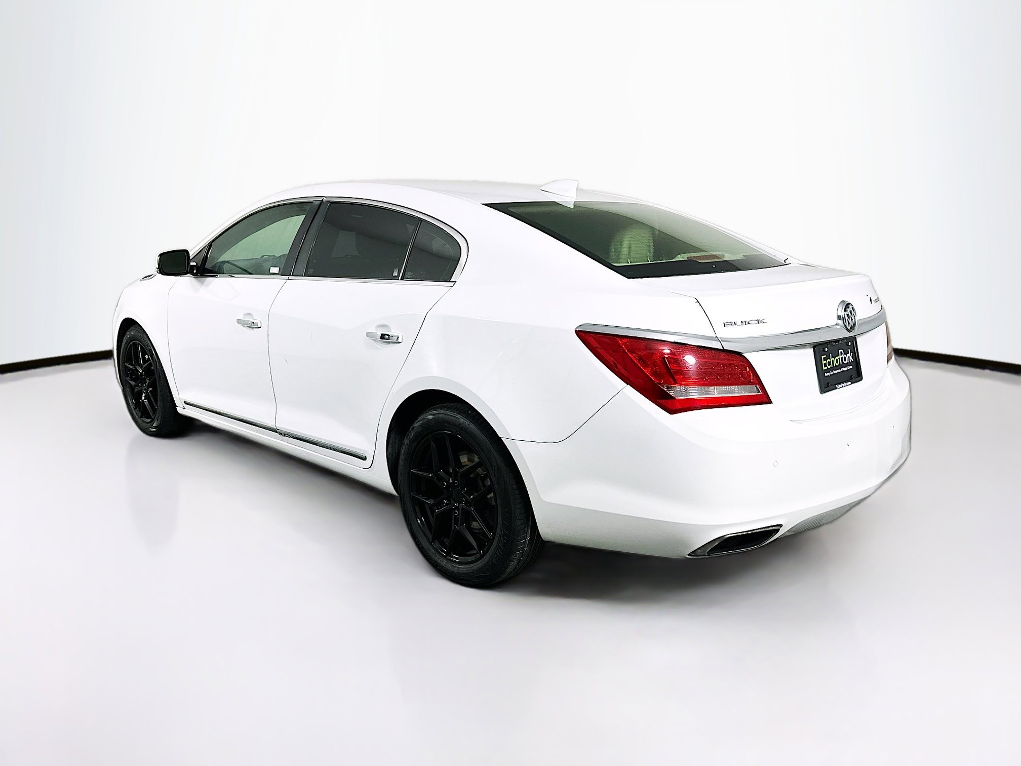 Used 2016 Buick LaCrosse Leather FWD image 5