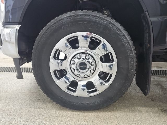 Used 2023 Ford F350 Lariat w/ Lariat Ultimate Package image 10