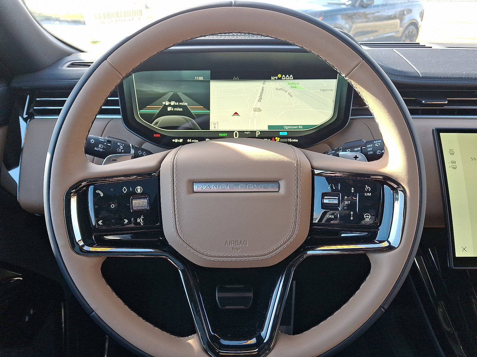 New 2025 Land Rover Range Rover Sport Dynamic SE image 5