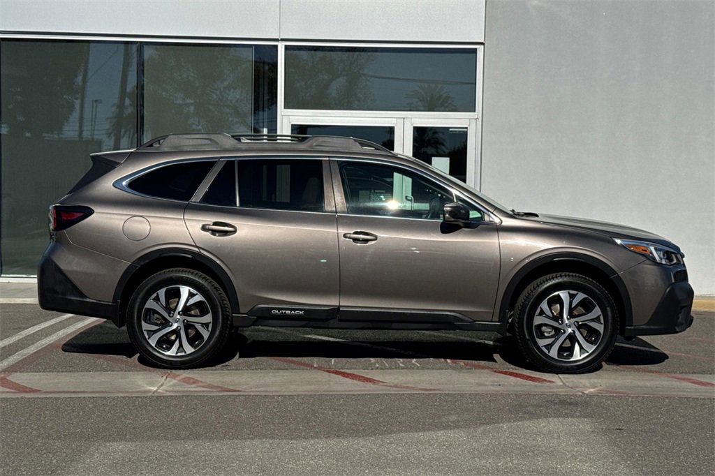 Used 2021 Subaru Outback Limited w/ Popular Package #2 image 3