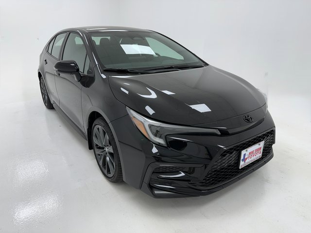 New 2026 Toyota Corolla SE image 2