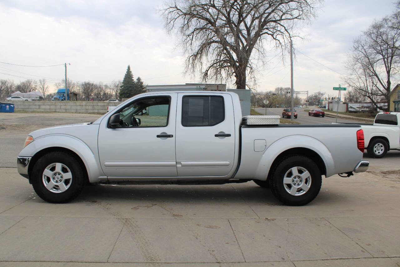 Used 2007 Nissan Frontier SE w/ SE Value Truck Pkg image 5