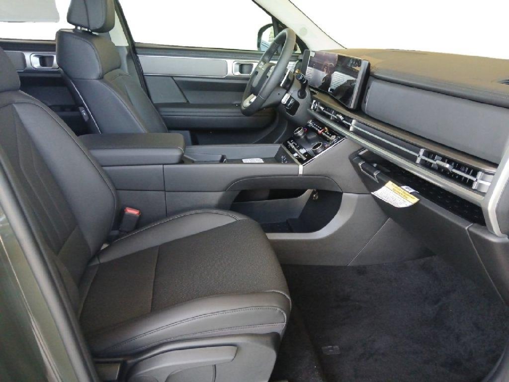 New 2026 Hyundai Santa Fe SEL FWD image 15