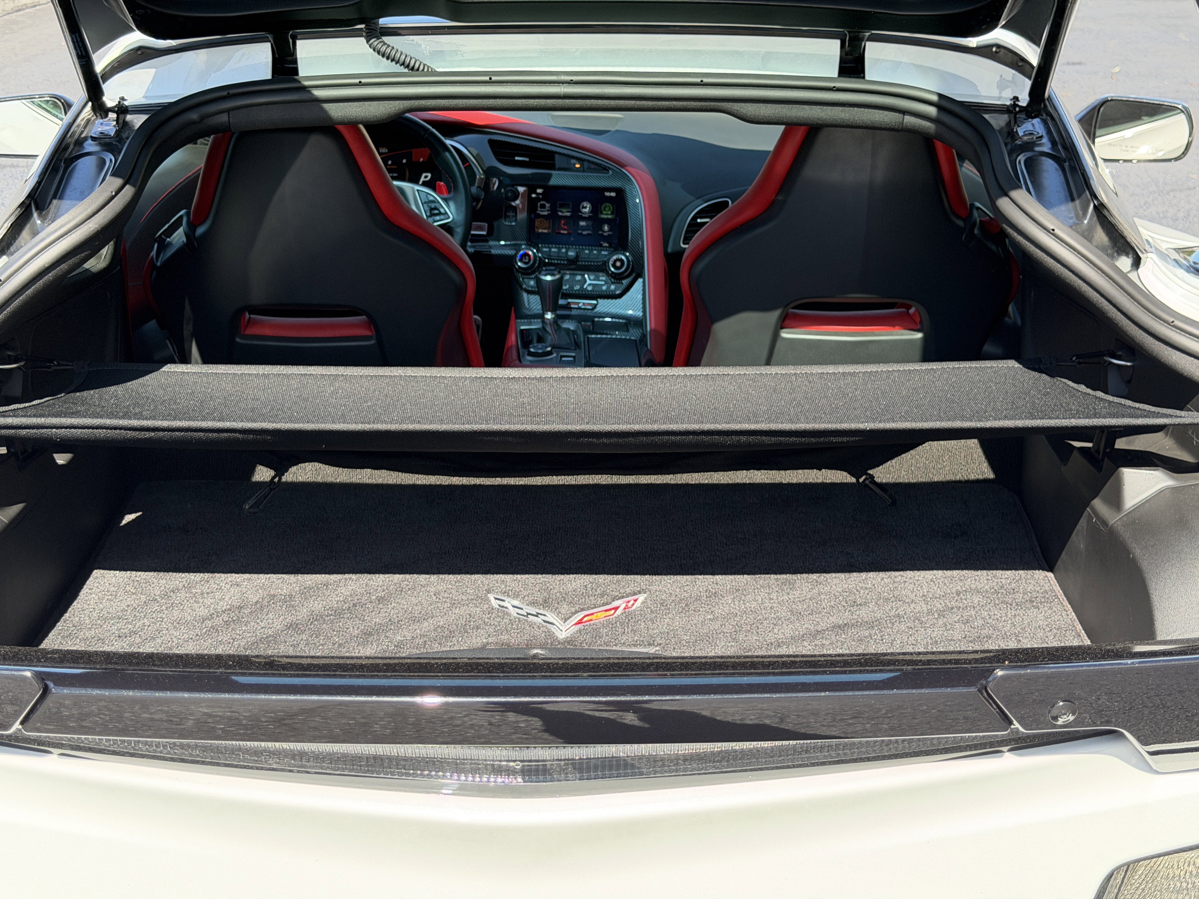 Used 2019 Chevrolet Corvette Z06 RWD image 15