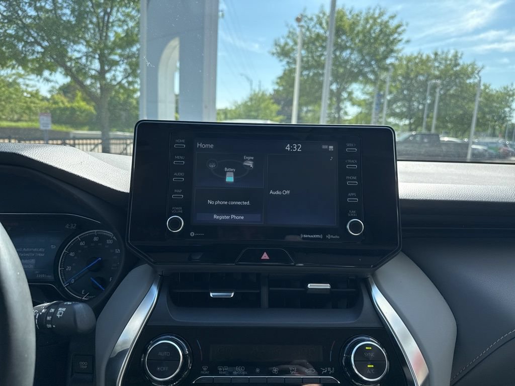 Certified 2022 Toyota Venza XLE AWD/4WD image 22