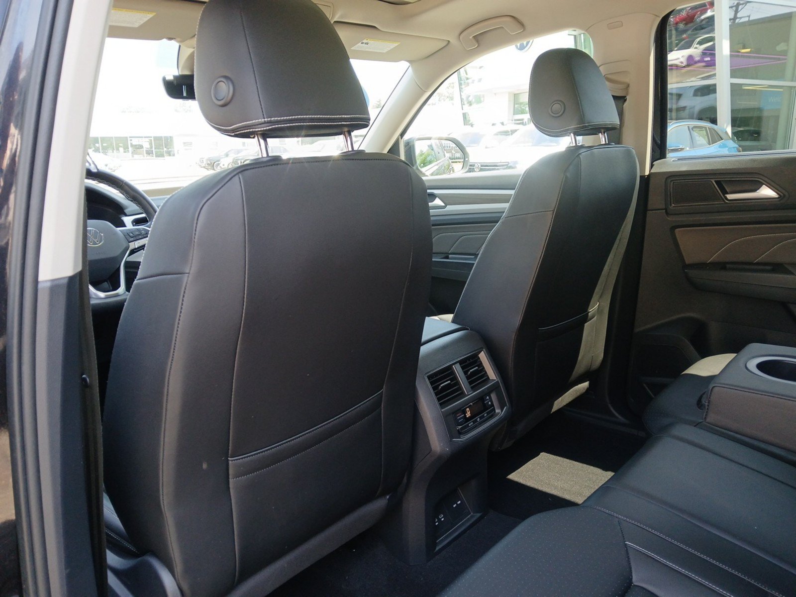 Used 2023 Volkswagen Atlas SEL AWD/4WD image 21