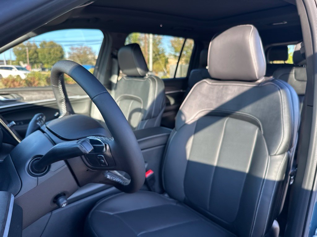 New 2027 Jeep Grand Cherokee L Limited AWD/4WD image 41