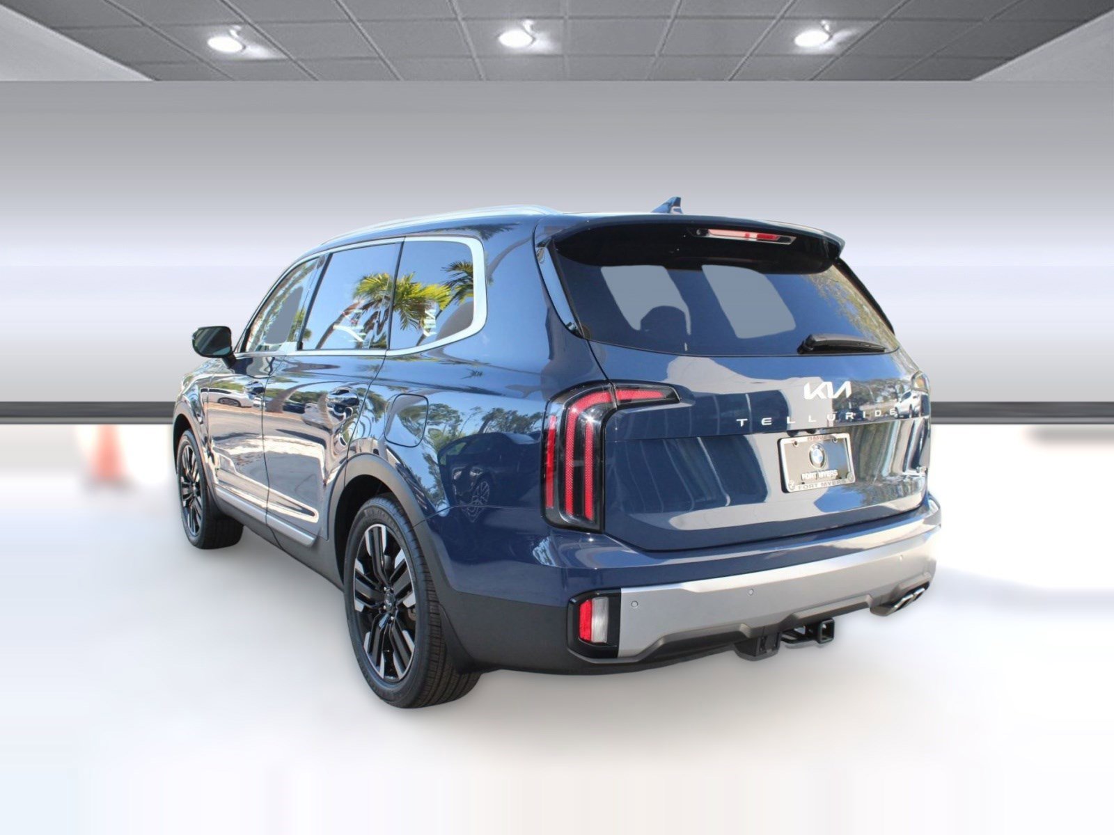 Used 2025 Kia Telluride SX Prestige image 3