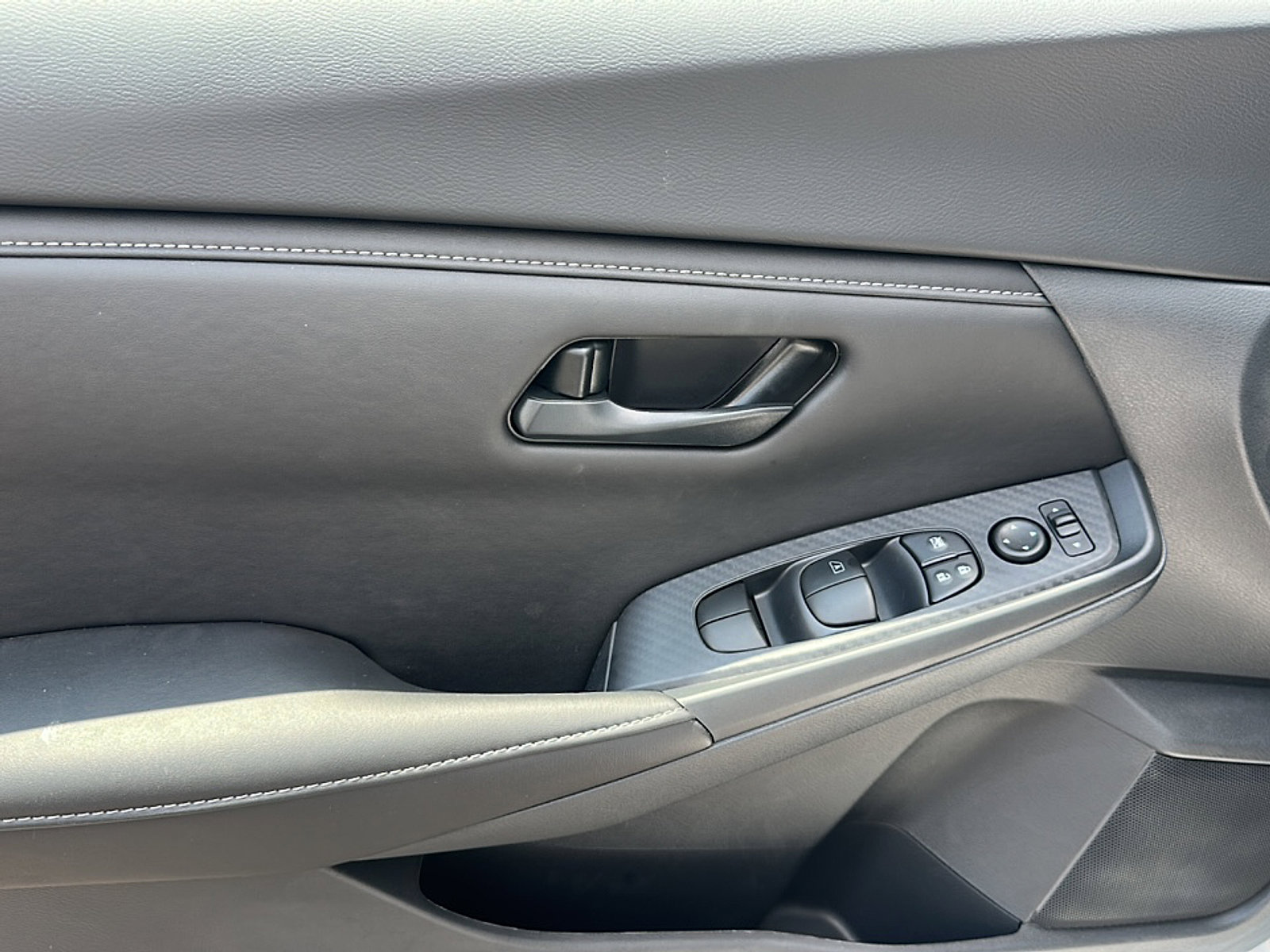 New 2025 Nissan Sentra S image 13