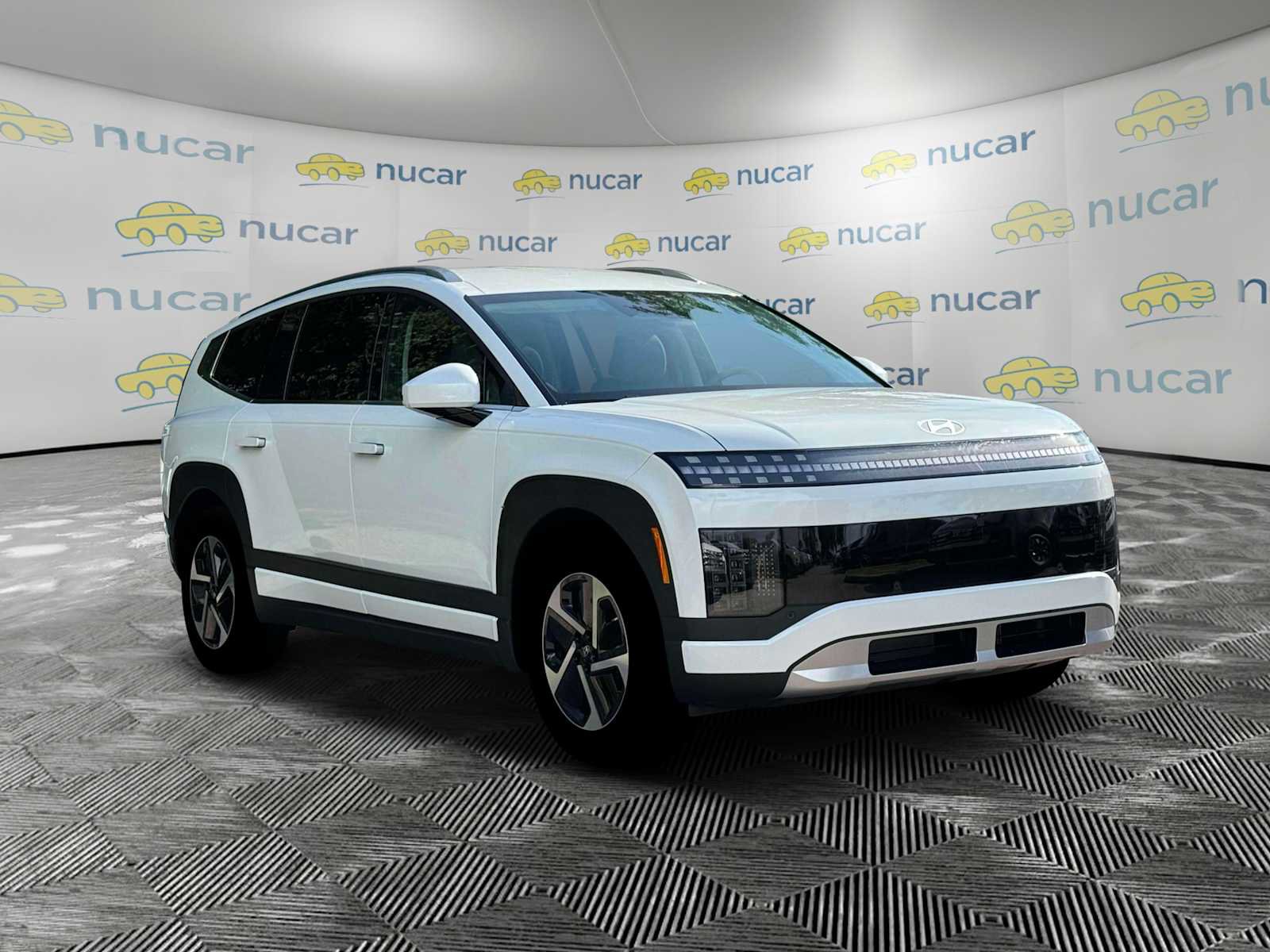 New 2026 Hyundai Ioniq 9 SE image 11