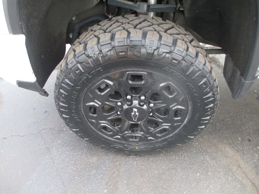 Used 2024 Chevrolet Silverado 2500 LT w/ Z71 Sport Edition AWD/4WD image 15