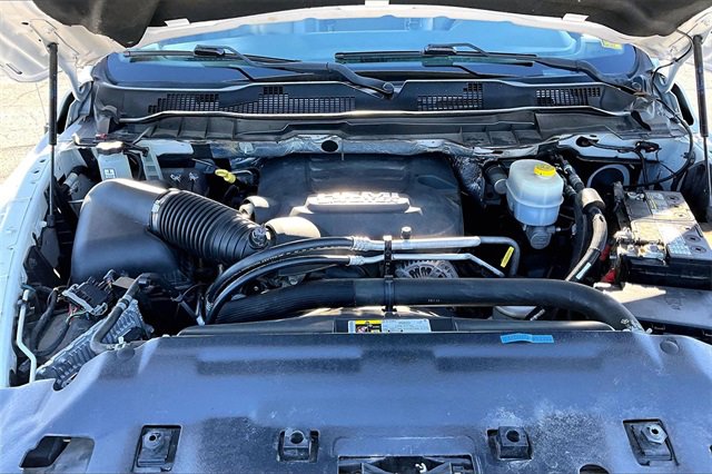 Used 2017 RAM 2500 Tradesman w/ Chrome Appearance Group image 31