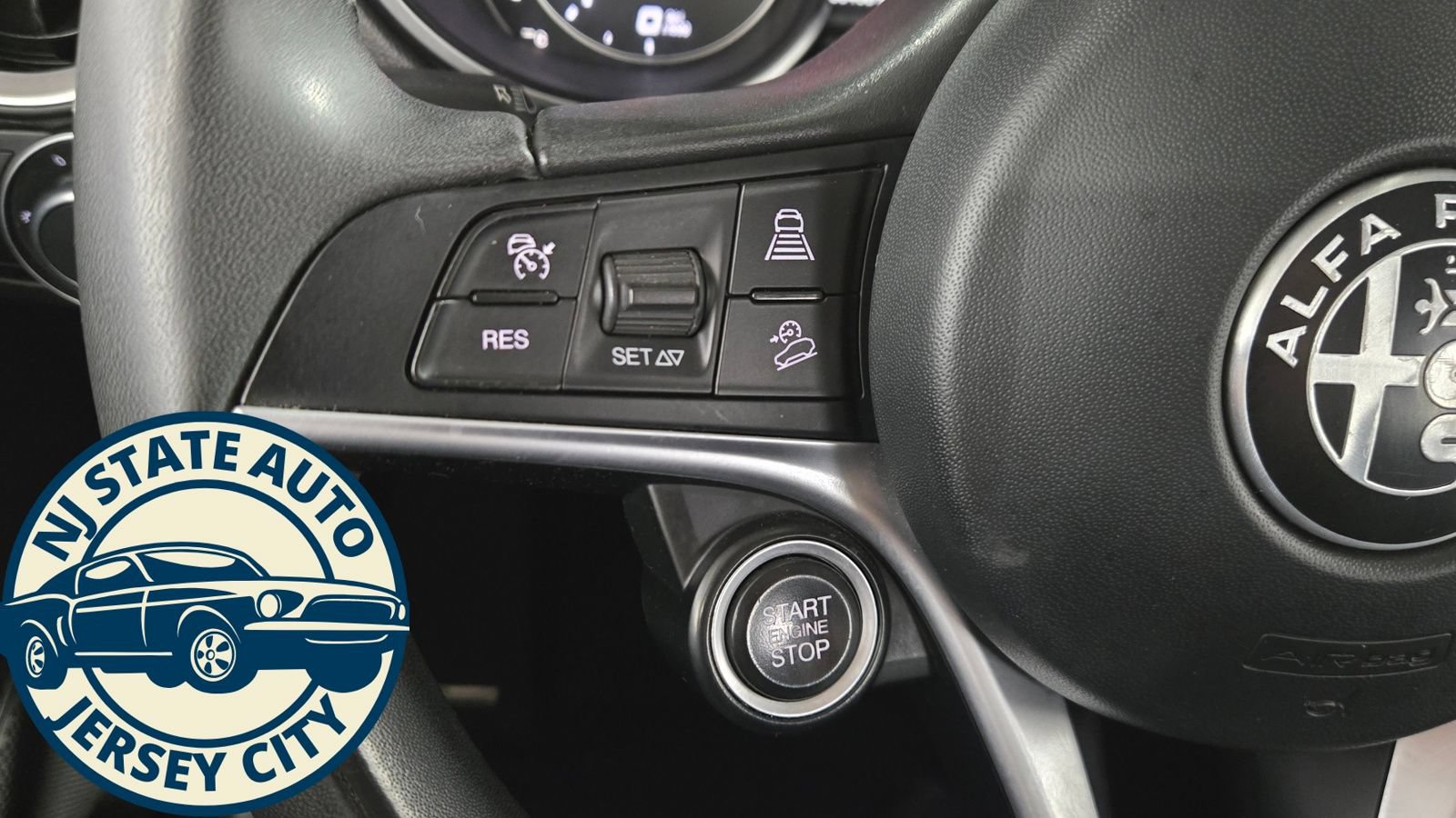 Used 2018 Alfa Romeo Stelvio Ti AWD/4WD image 20