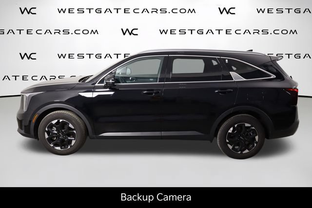 Certified 2025 Kia Sorento S w/ Panoramic Sunroof Package FWD image 5