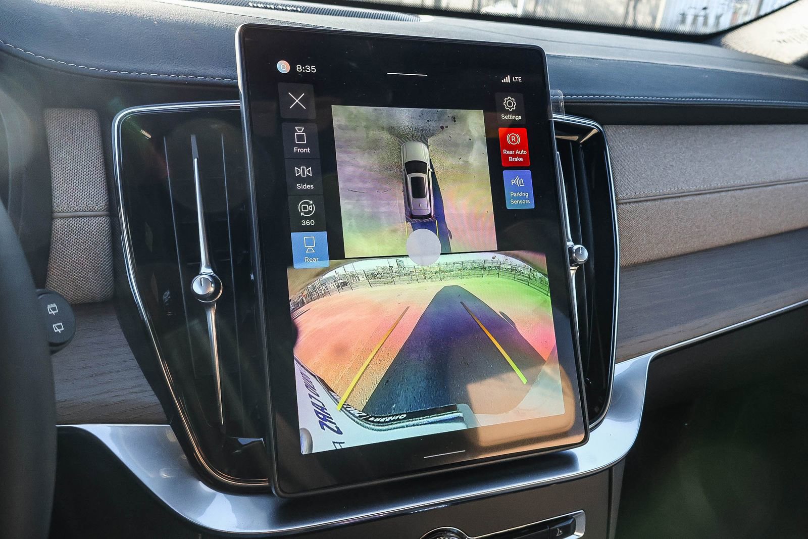 New 2026 Volvo XC90 T8 Plus w/ Protection Package Premier image 34