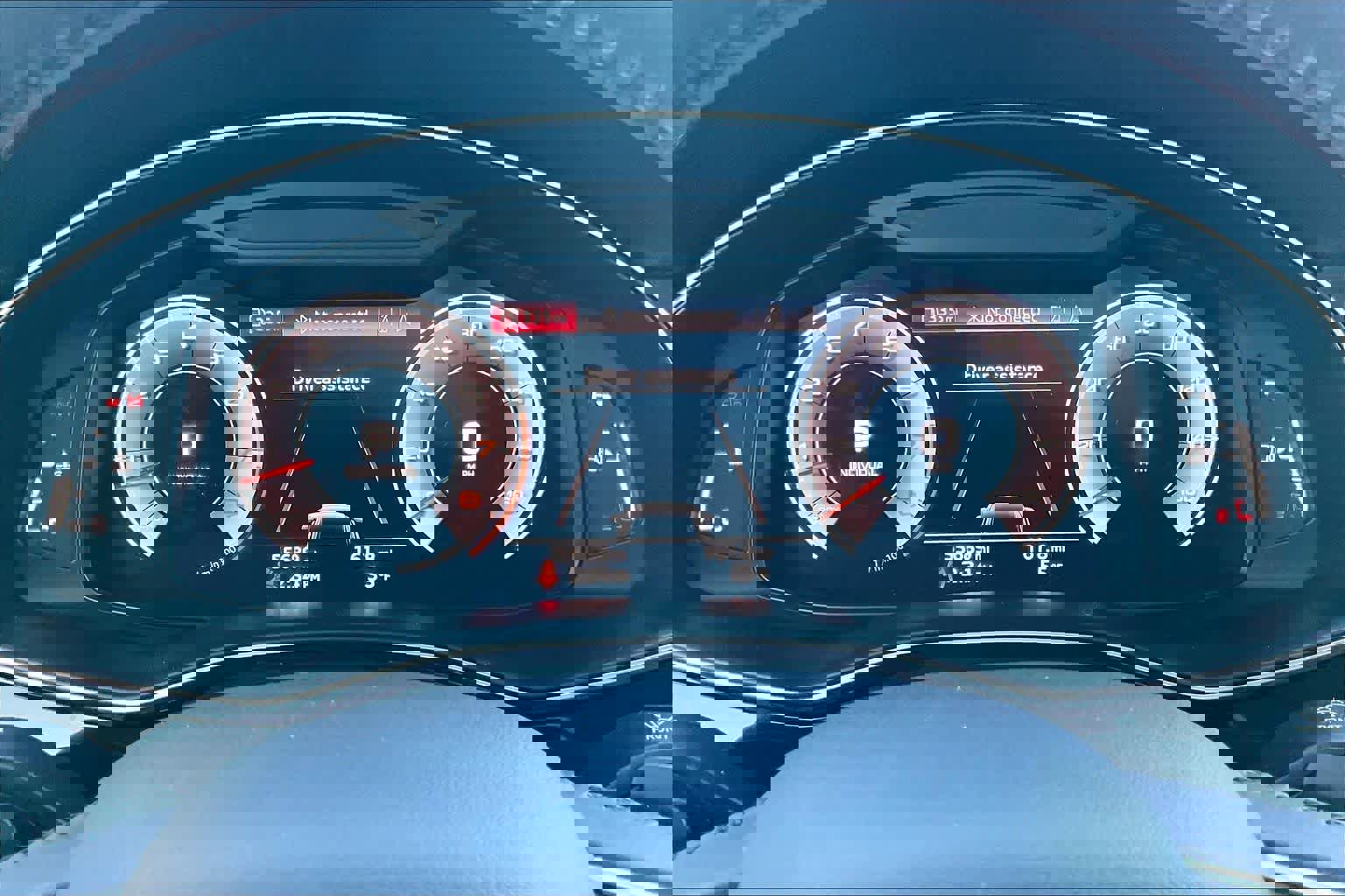 Used 2019 Audi Q8 Premium Plus image 25