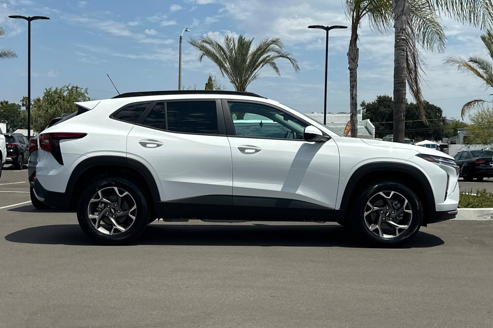 New 2026 Chevrolet Trax LT FWD image 3