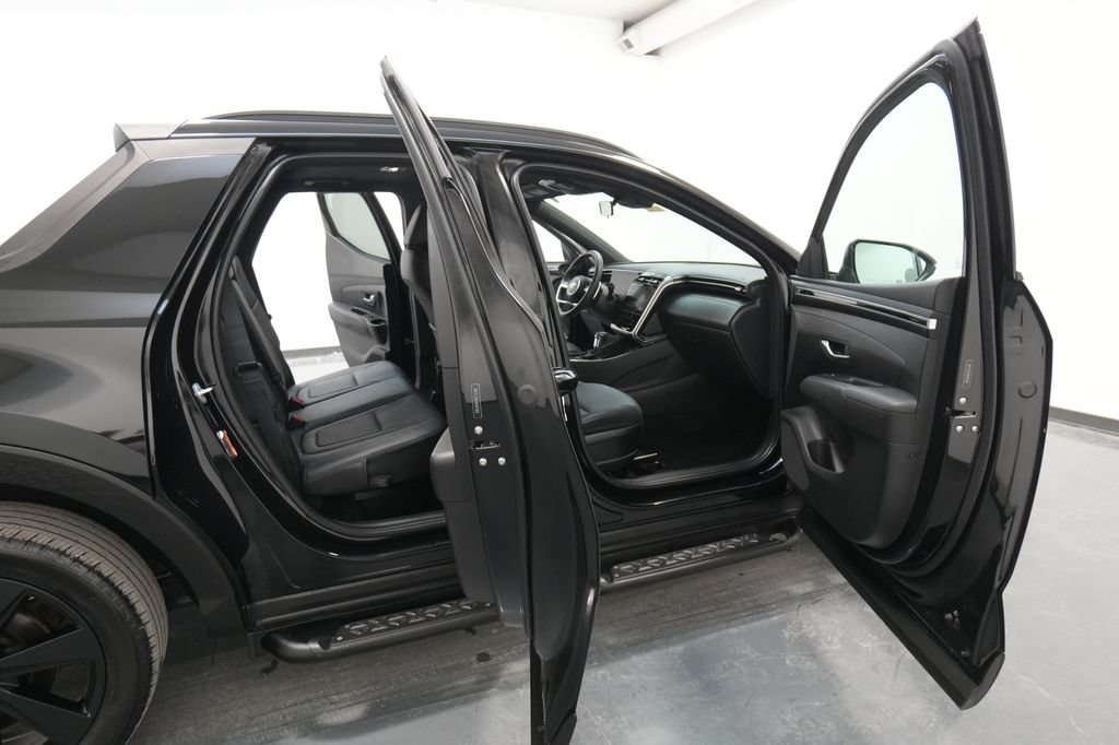 Used 2024 Hyundai Santa Cruz Night AWD/4WD image 32