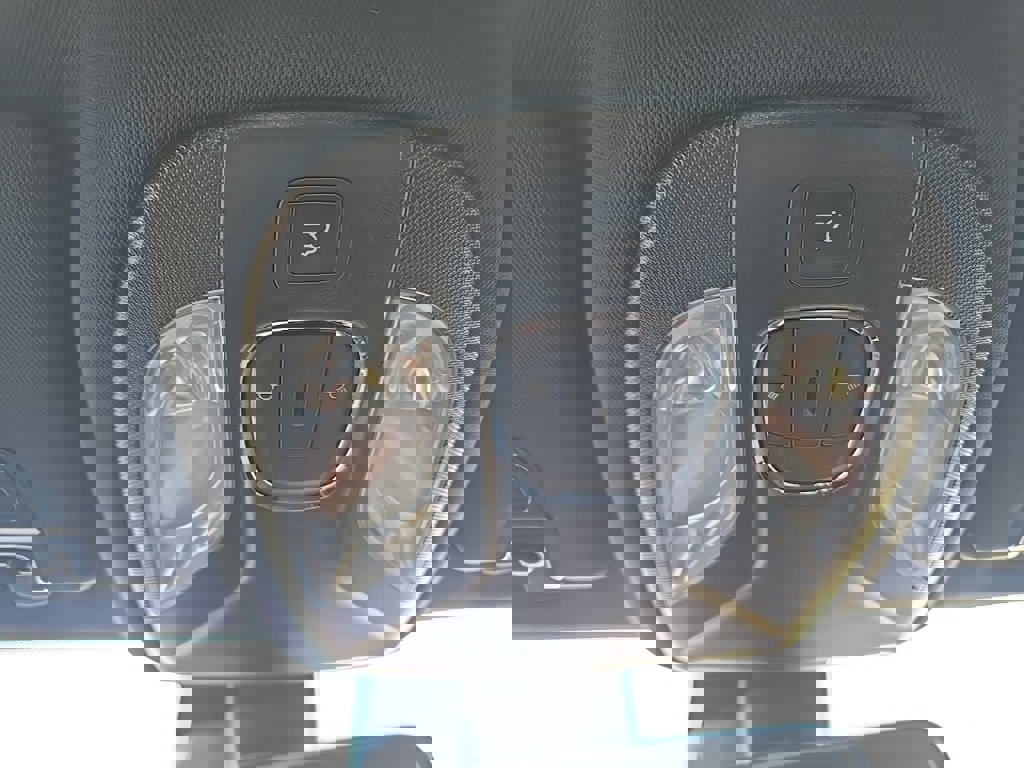 New 2026 Jeep Compass Limited image 32