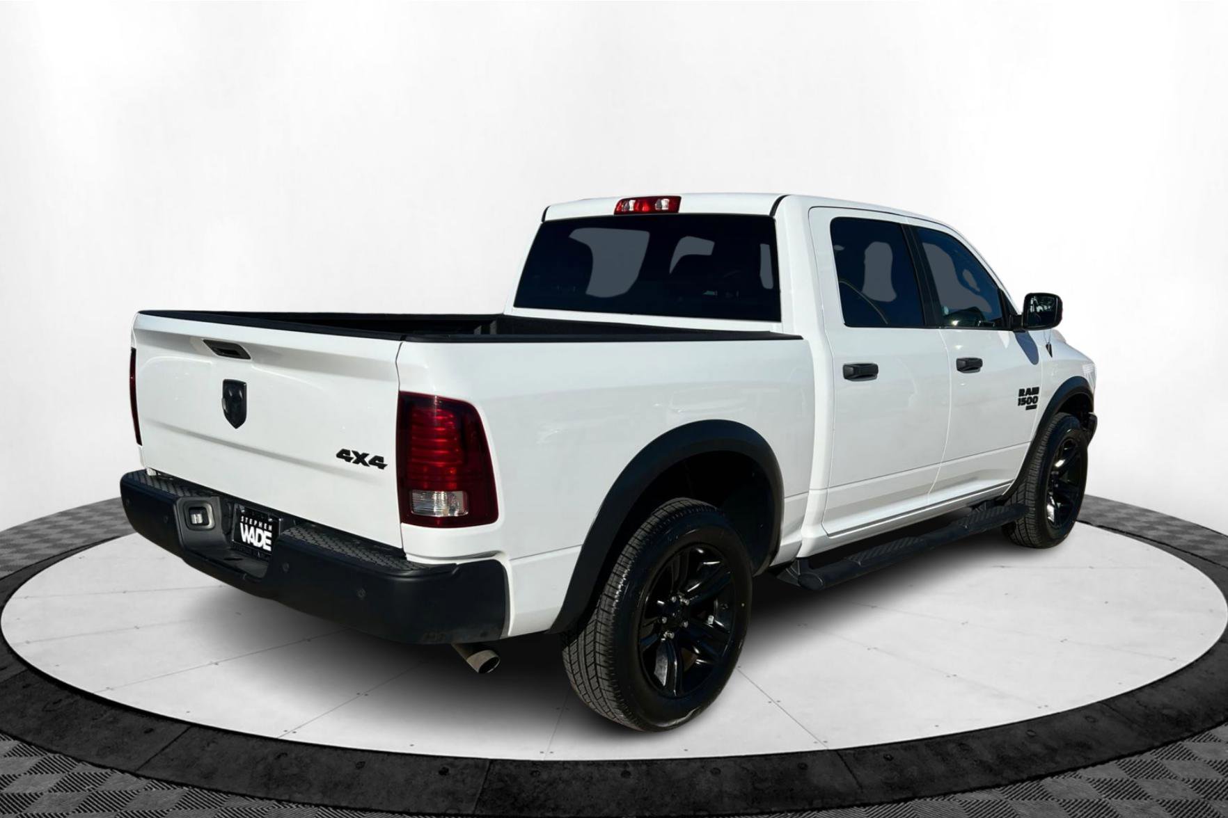 Used 2023 RAM 1500 Classic Warlock image 6