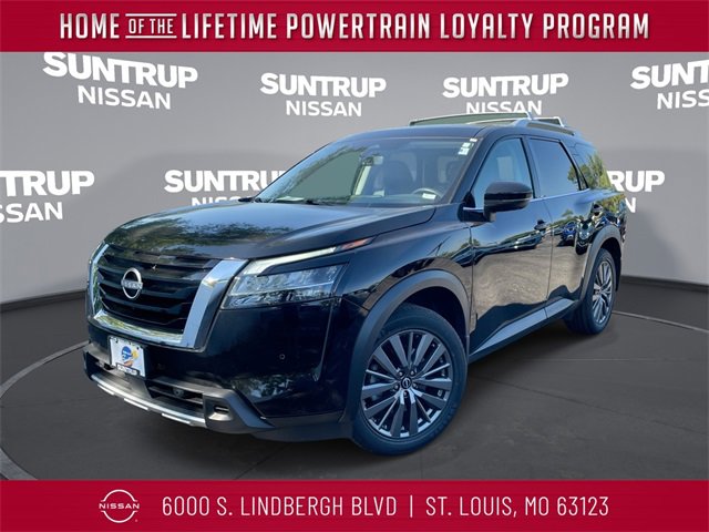 Used 2024 Nissan Pathfinder SL w/ SL Premium Package