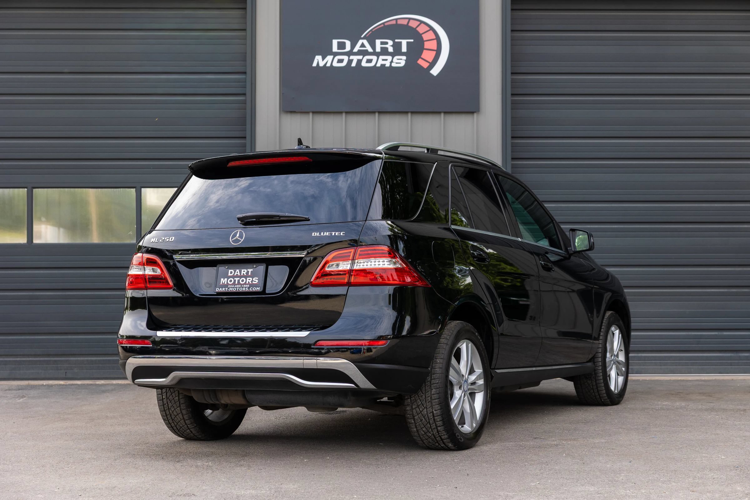 Used 2015 Mercedes-Benz ML 250 BlueTEC 4MATIC image 7