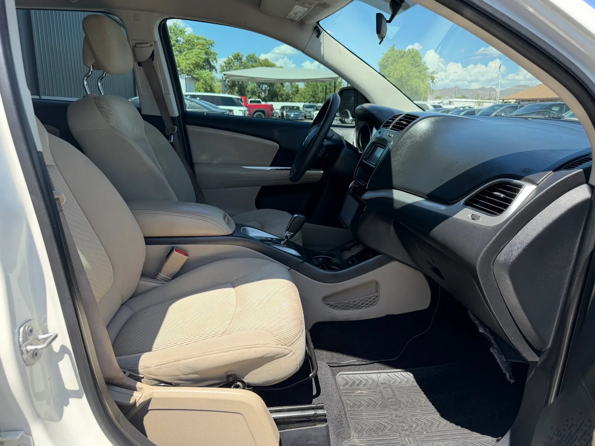 Used 2014 Dodge Journey American Value Package w/ Flexible Seating Group FWD image 20