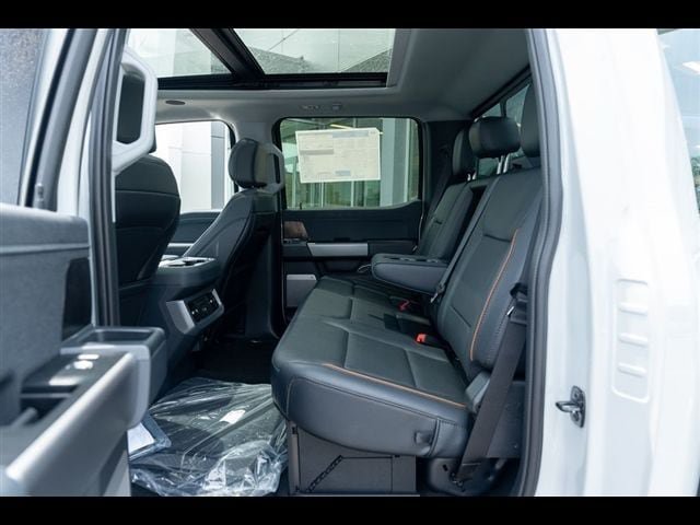 New 2026 Ford F250 Lariat w/ Black Appearance Package AWD/4WD image 60