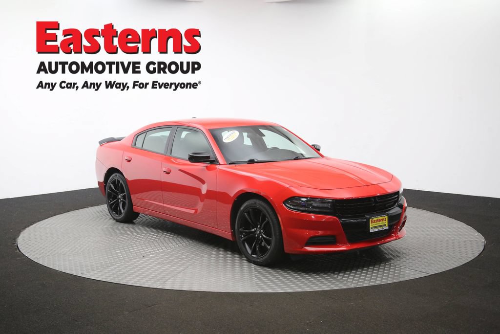 Used 2018 Dodge Charger SXT w/ Blacktop Package RWD image 48