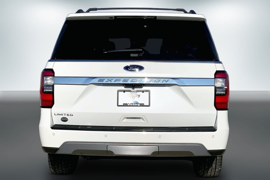 Used 2021 Ford Expedition Limited AWD/4WD image 4