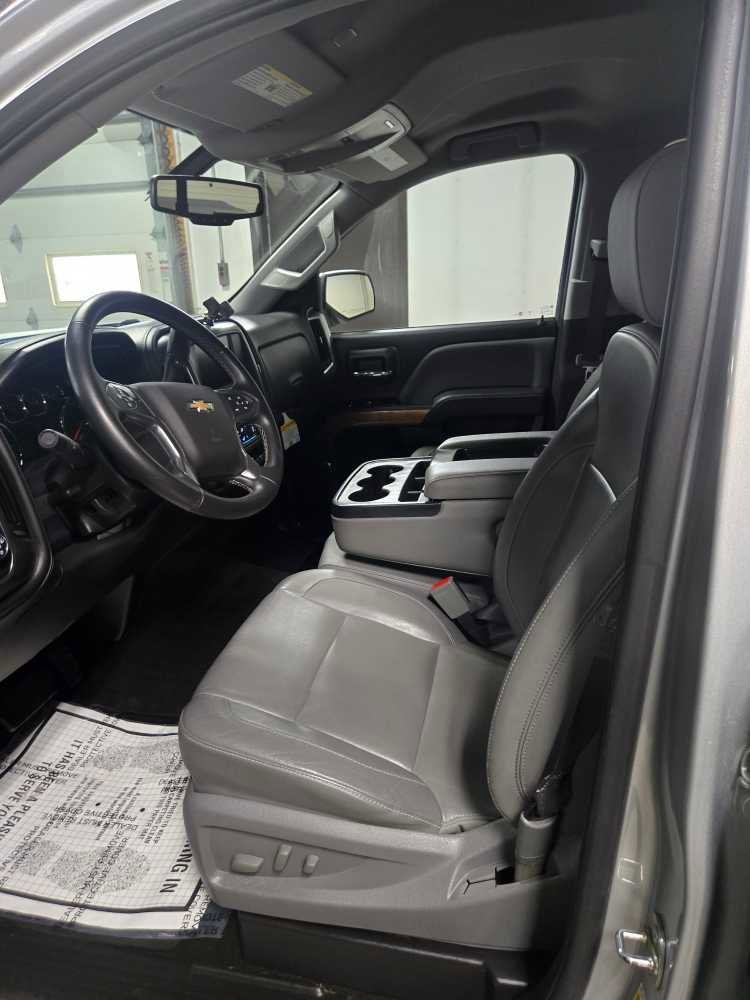Used 2017 Chevrolet Silverado 1500 LTZ image 11