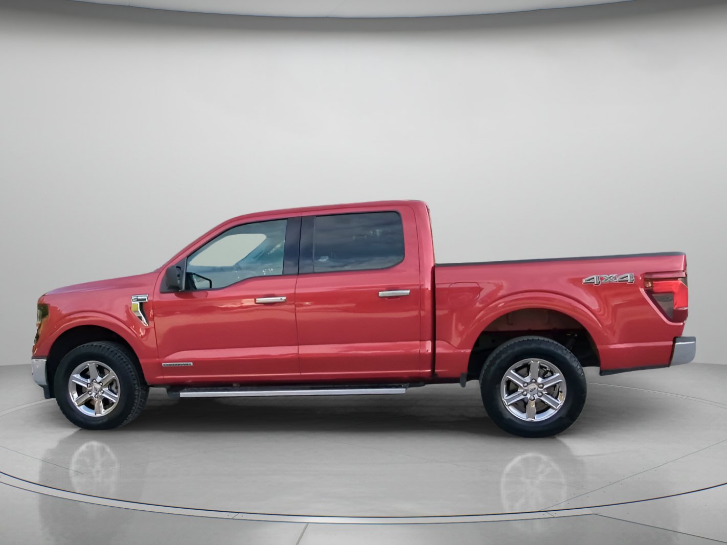 Certified 2025 Ford F150 XLT w/ Equipment Group 301A Standard AWD/4WD image 14