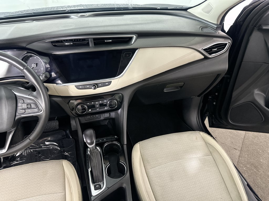 Used 2020 Buick Encore GX Select w/ Sport Touring Package FWD image 21