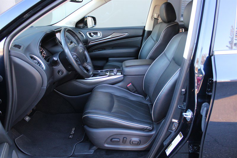 Used 2019 INFINITI QX60 Luxe w/ Essential Package image 21