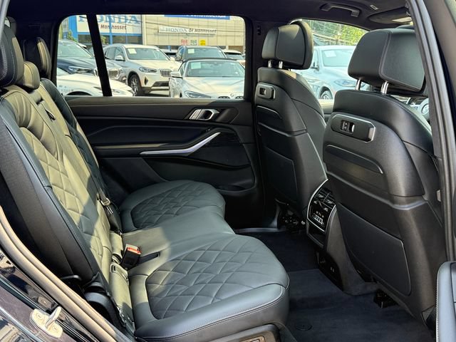 Certified 2024 BMW X7 xDrive40i w/ M Sport Package AWD/4WD image 31