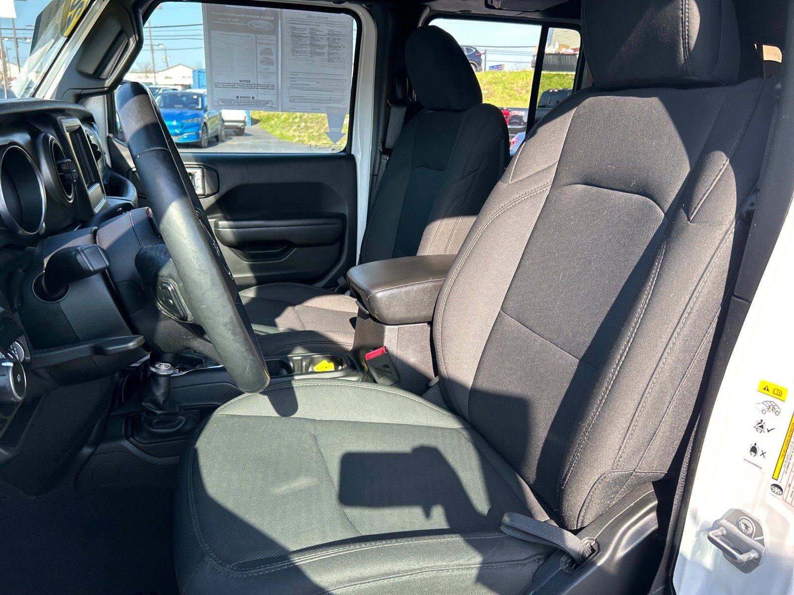 Used 2018 Jeep Wrangler Unlimited Sport S image 7