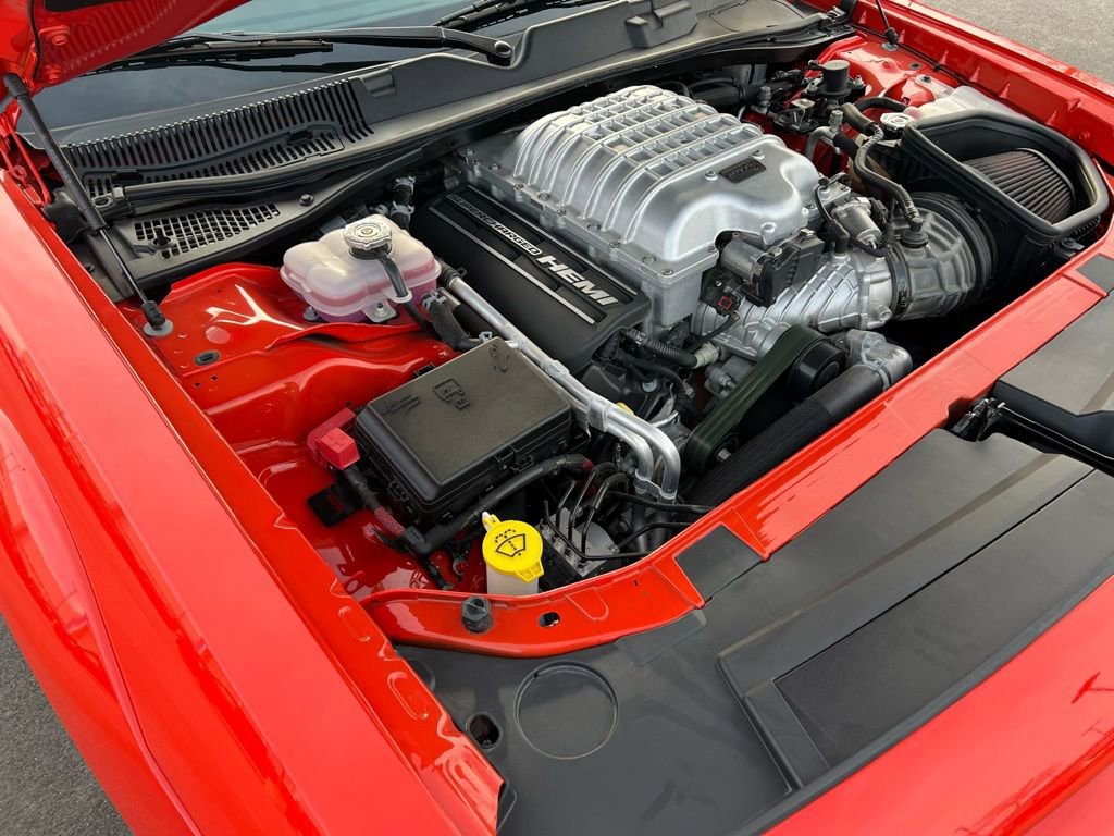 Used 2019 Dodge Challenger SRT Hellcat Redeye image 59