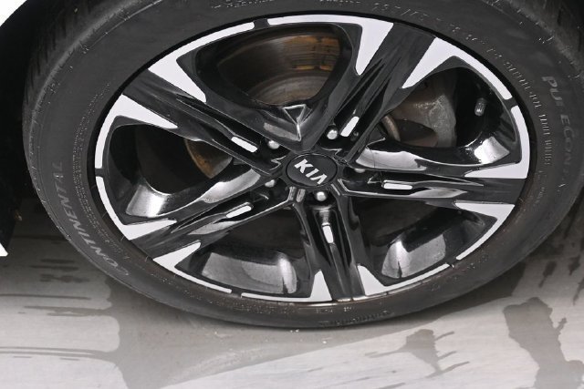 Used 2021 Kia K5 GT-Line AWD/4WD image 32