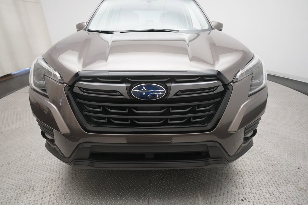 Certified 2023 Subaru Forester Limited AWD/4WD image 24
