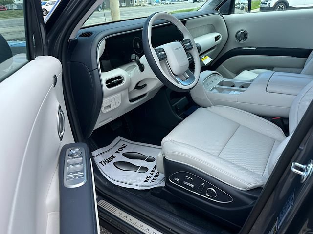 New 2026 Hyundai Palisade Calligraphy AWD/4WD image 12