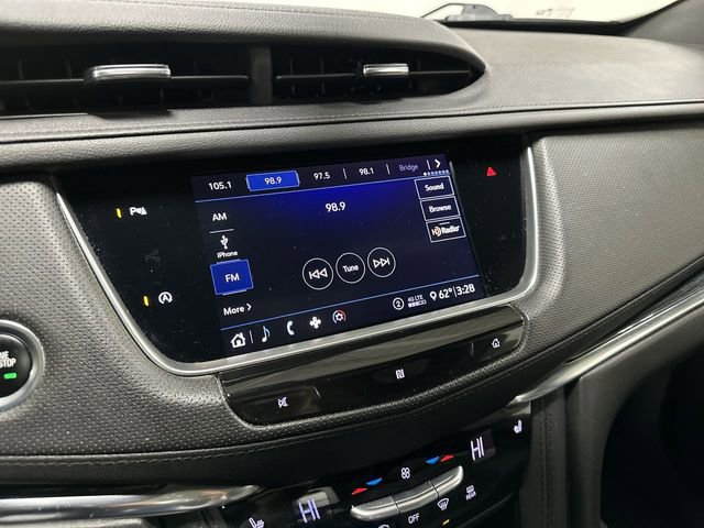 Used 2020 Cadillac XT5 Premium Luxury image 11