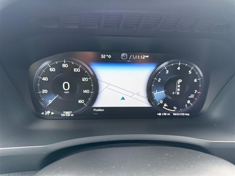 Used 2020 Volvo XC90 T6 Momentum w/ Protection Package image 30