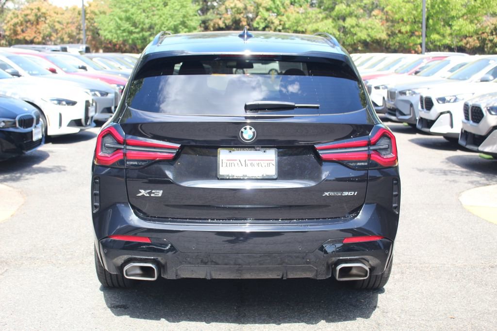 Certified 2024 BMW X3 xDrive30i w/ M Sport Package AWD/4WD image 7