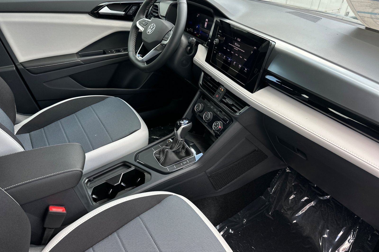 New 2026 Volkswagen Taos S FWD image 16