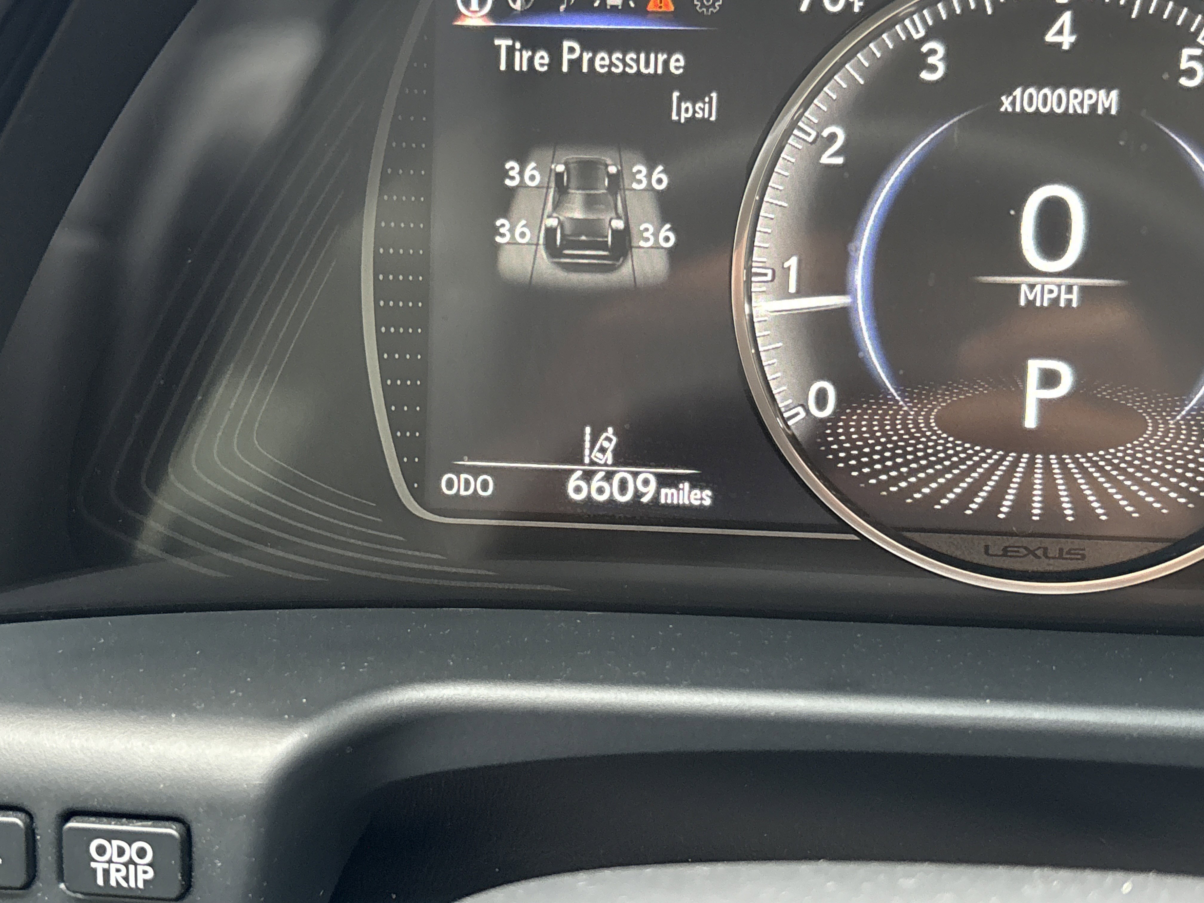 Used 2025 Lexus ES 350 w/ Premium Package FWD image 22